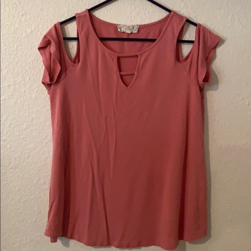 Pink Republic cold shoulder top